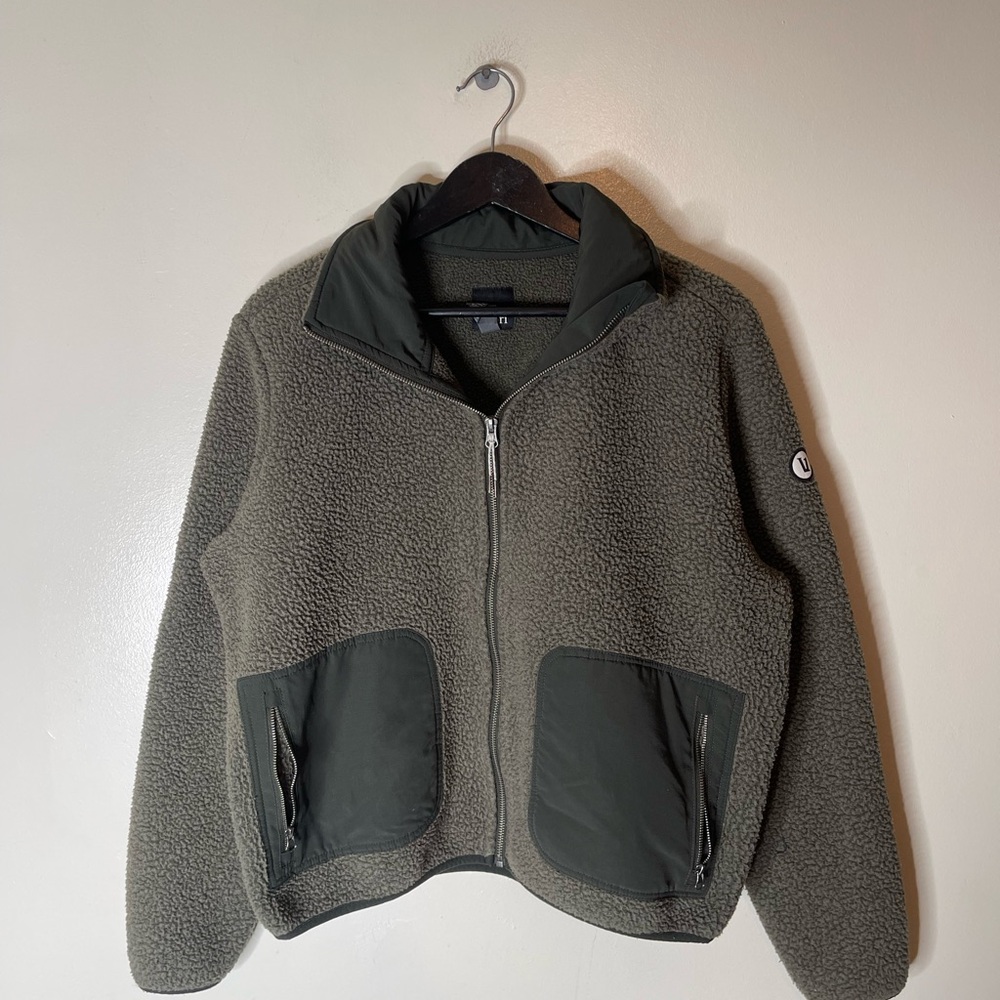 Vuori Alpine Sherpa Jacket Fleece Size Large Womens Green